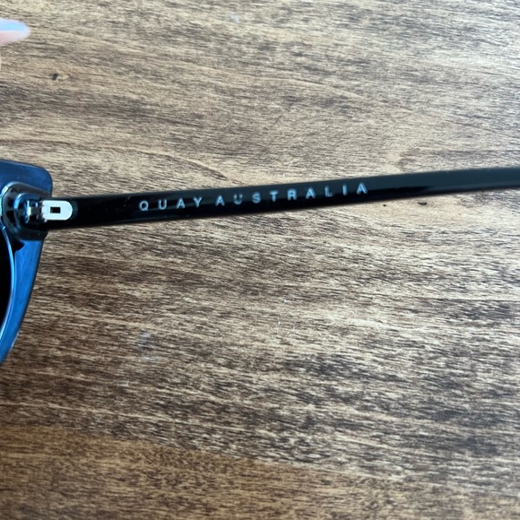 Quay Australia Black Retro Sunglasses - Picture 6 of 8